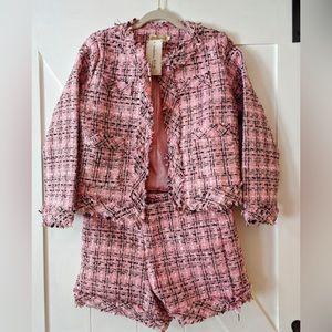 Handanling Blazer and Shorts Outfit Designer Never Worn.